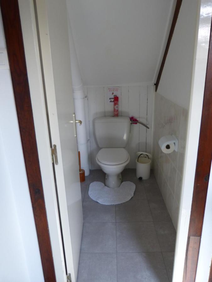 Sue'S Cottages Pleuven 外观 照片