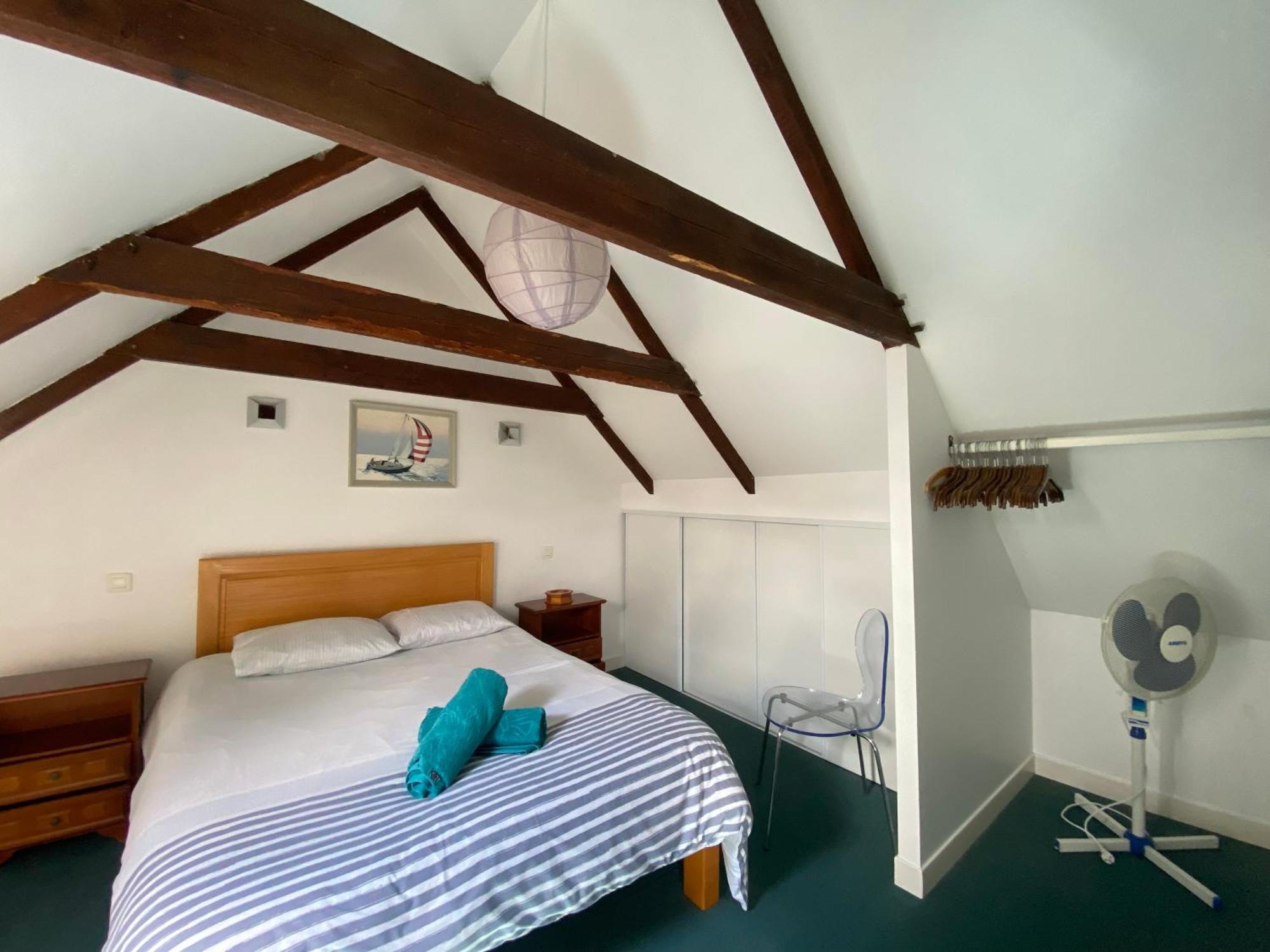 Sue'S Cottages Pleuven 外观 照片