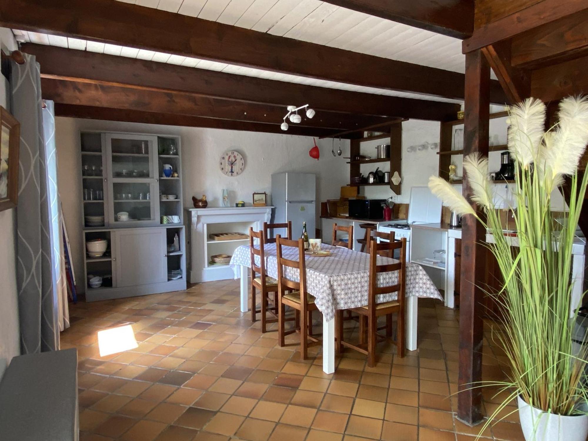 Sue'S Cottages Pleuven 外观 照片