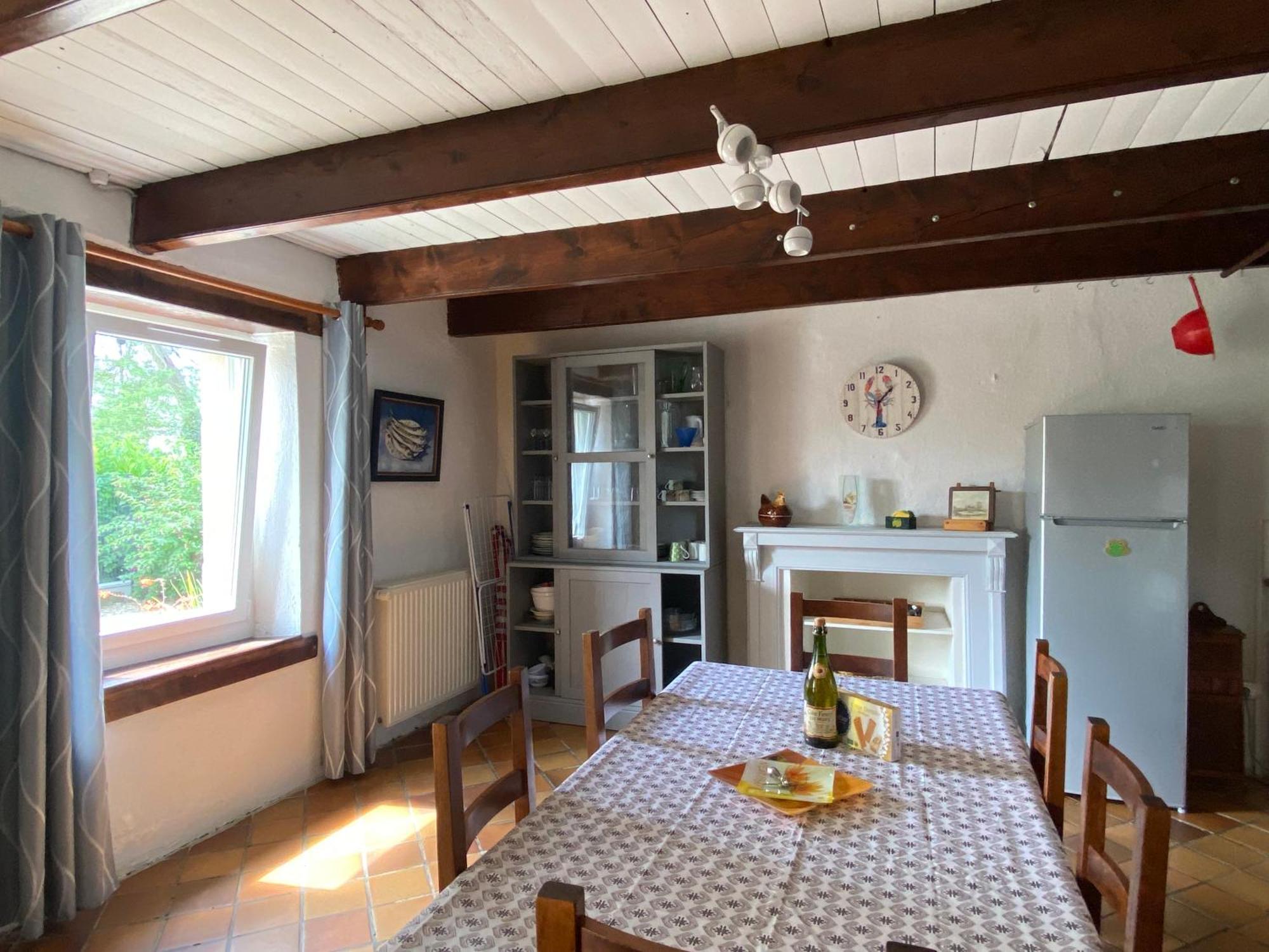 Sue'S Cottages Pleuven 外观 照片